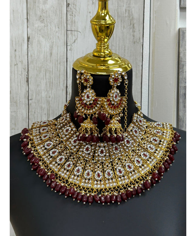 Bridal necklace set by Kurti Connection USA