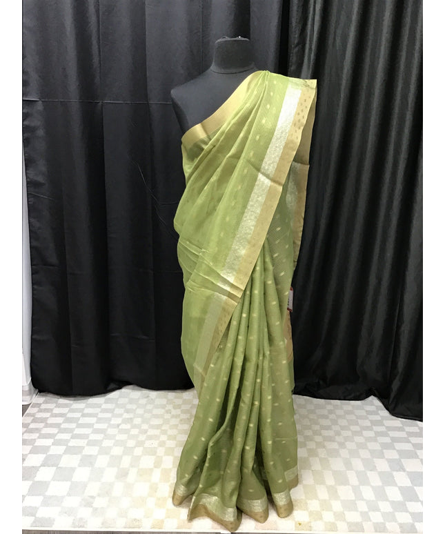 Soft tissue saree