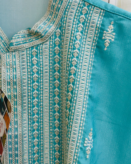 Embroidered kurta set for men