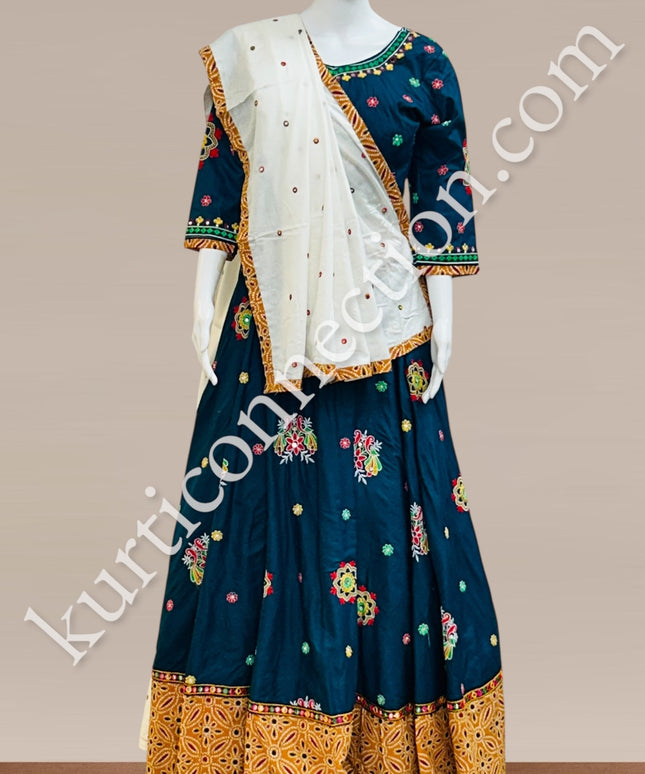 6973A09D-3B23-4264-8047-E610F559CFAB - Kurti Connection USA