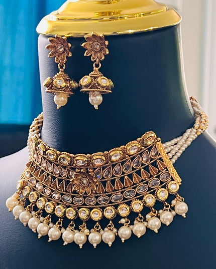 Traditional Kundan choker necklace set by Kurti Connection USA
