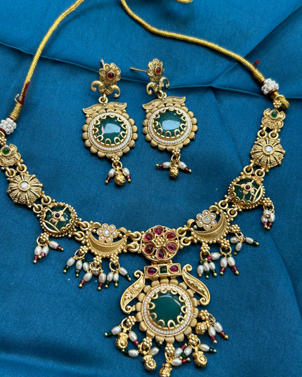 Gold look alike necklace
