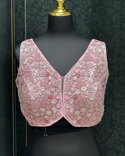Pink blouse : sleeves available