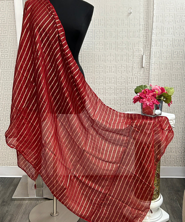 Maroon dupatta by Kurti Connection USA