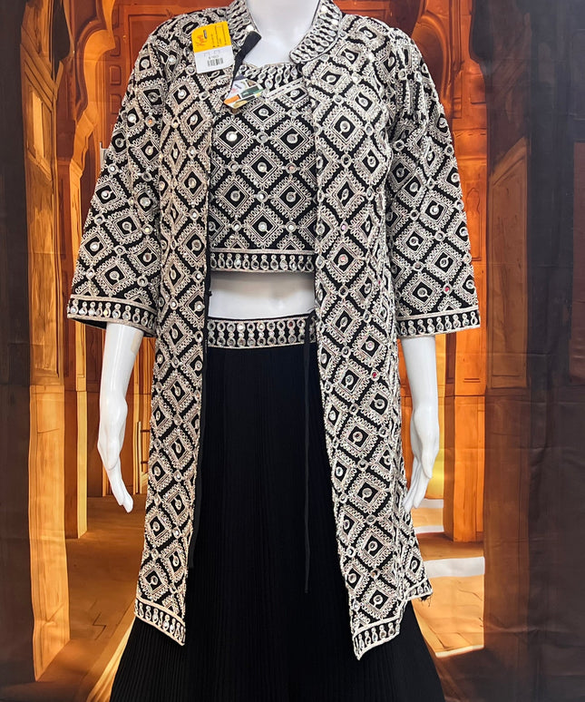Black Lehenga set by Kurti Connection USA