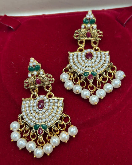 Pearl earrings by Kurti Connection USA