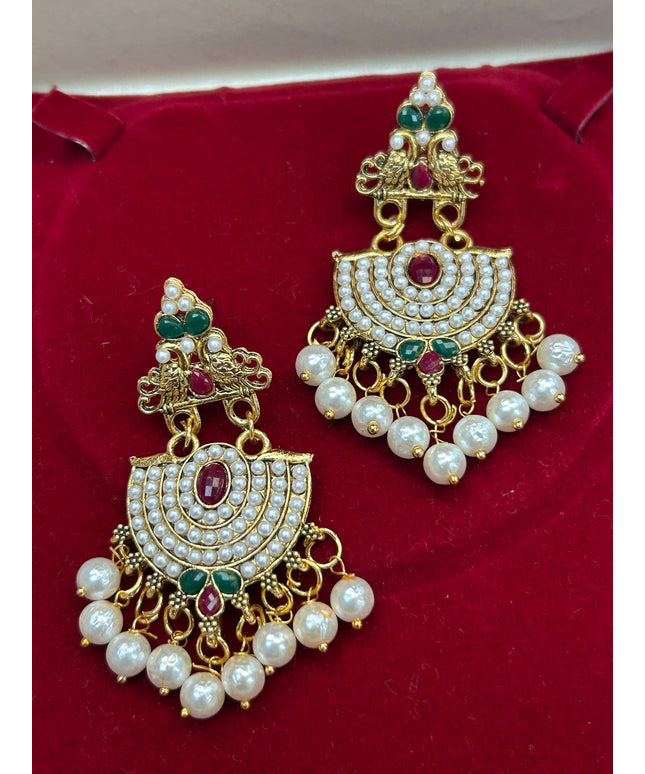 Pearl earrings by Kurti Connection USA