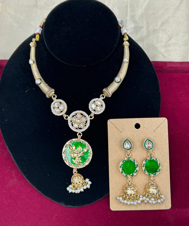 Kundan necklace set by Kurti Connection USA