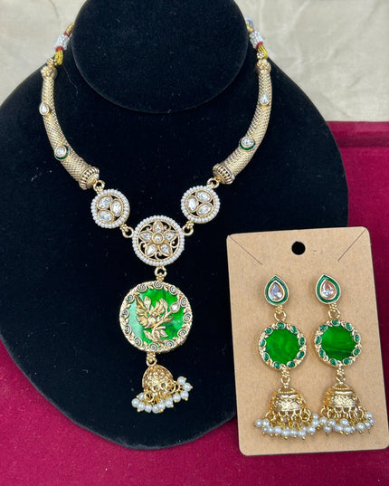 Kundan necklace set by Kurti Connection USA