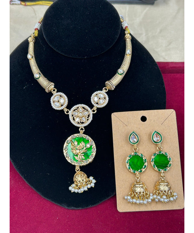 Kundan necklace set by Kurti Connection USA
