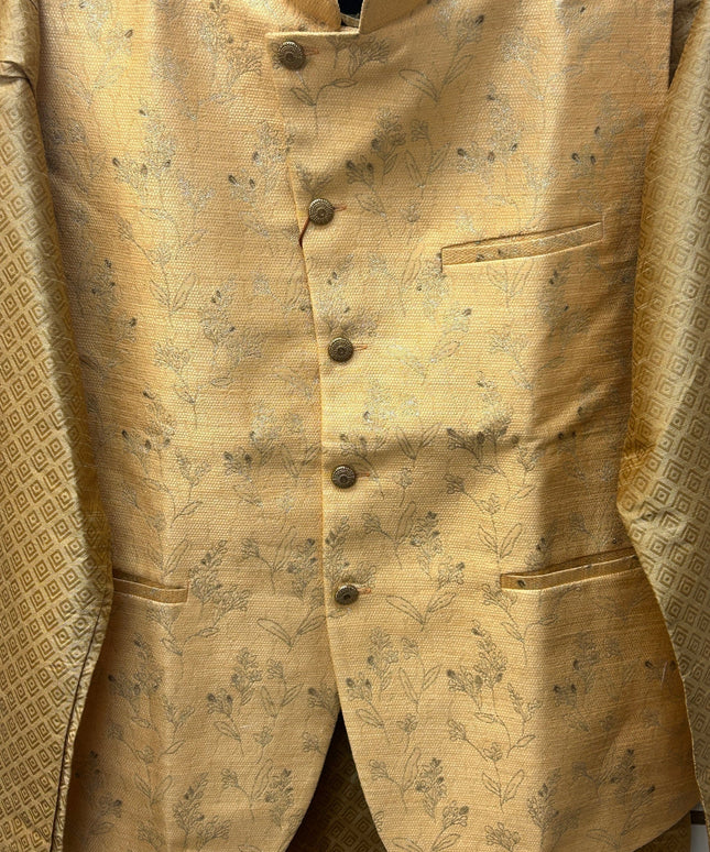 Kurta set with jacket