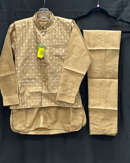 Gold kurta set with jacket